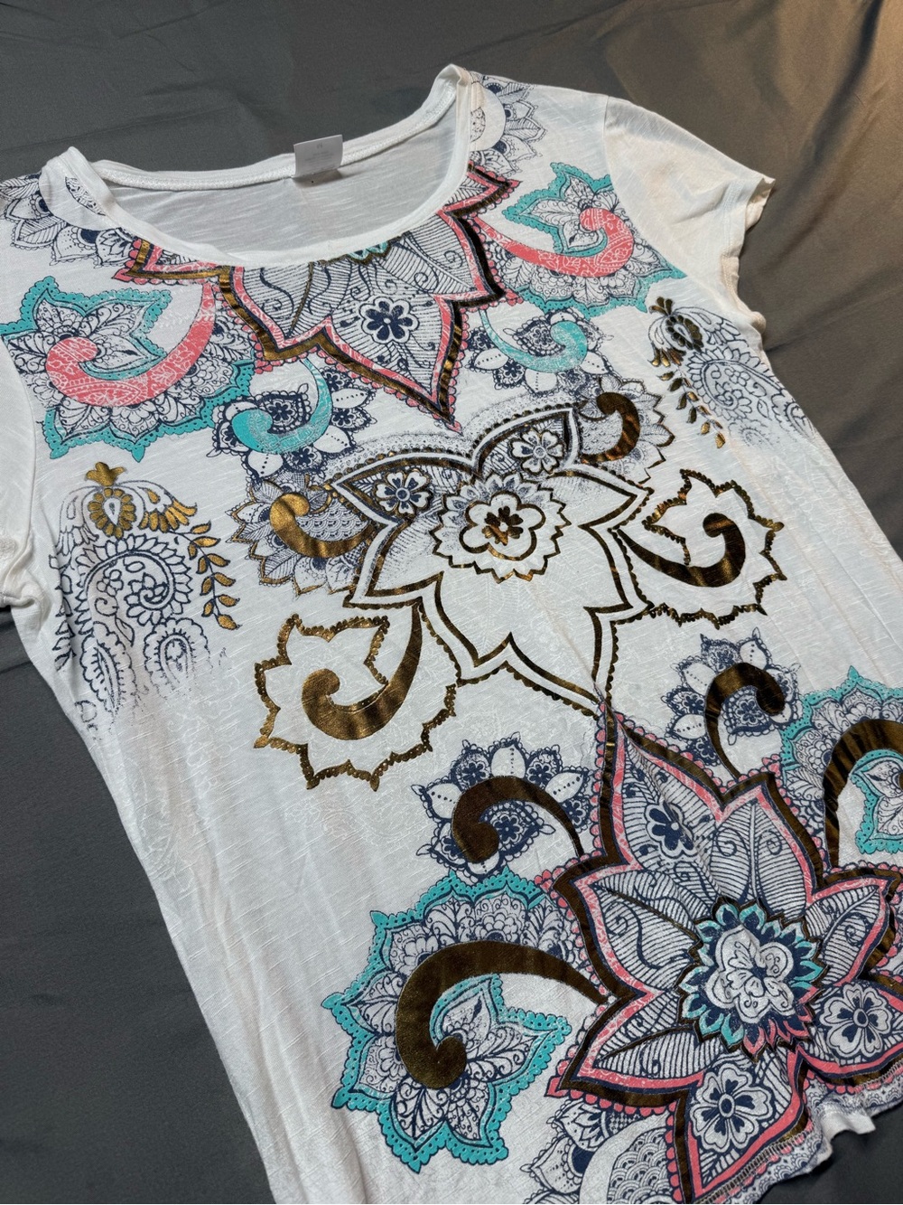 Wrangler White Short Sleeve Tee with Multicolor Paisley Foil Print